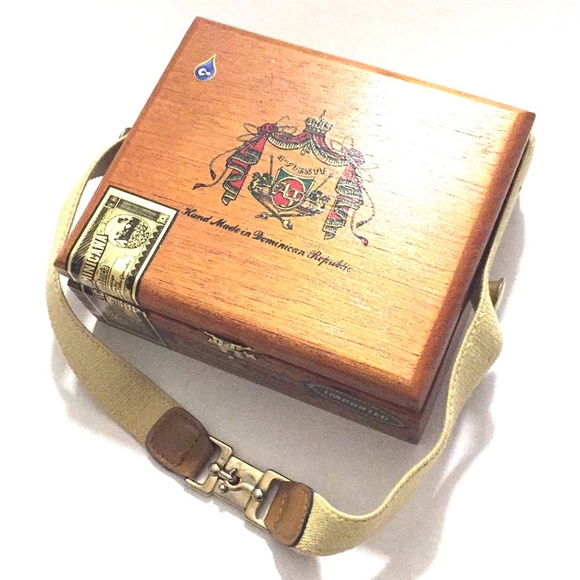 Handbags - Vintage Handcrafted wood CigarBox Purse w handle